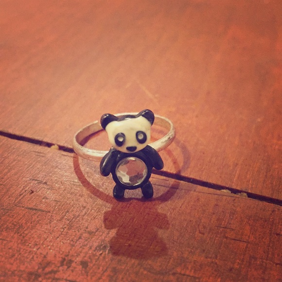 Ring - Picture 1 of 3